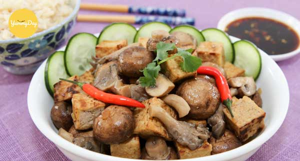 Cách Làm Nấm Rơm Kho Tiêu – Món Ngon Đậm Đà, Dễ Làm Tại Nhà