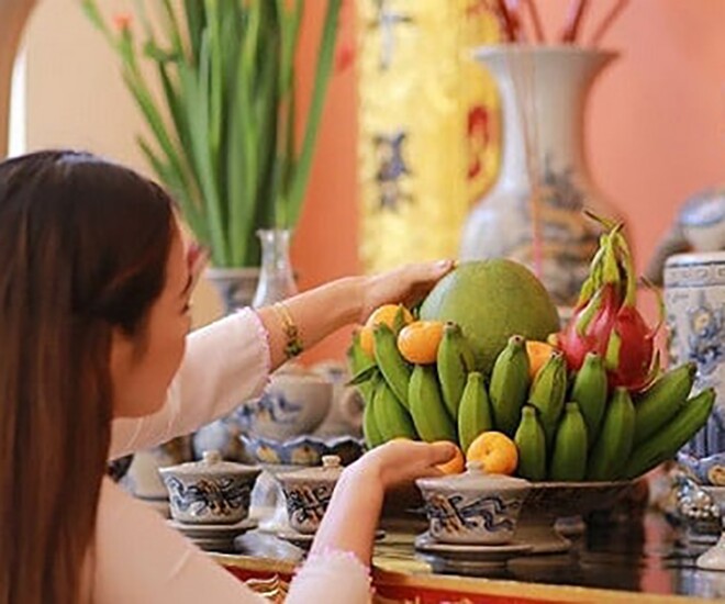 Văn khấn ngày rằm tháng 08 âm lịch - Bày tỏ lòng thành kính chuẩn xác